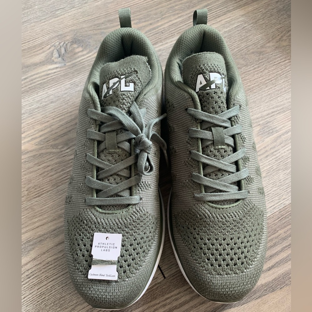 Men’s APL Techloom Pro *Cashmere